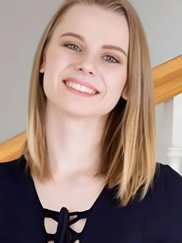 Catarina Petrov Biography: Wiki, Age, Career, Height, Weight, Boyfriend, Net Worth & More